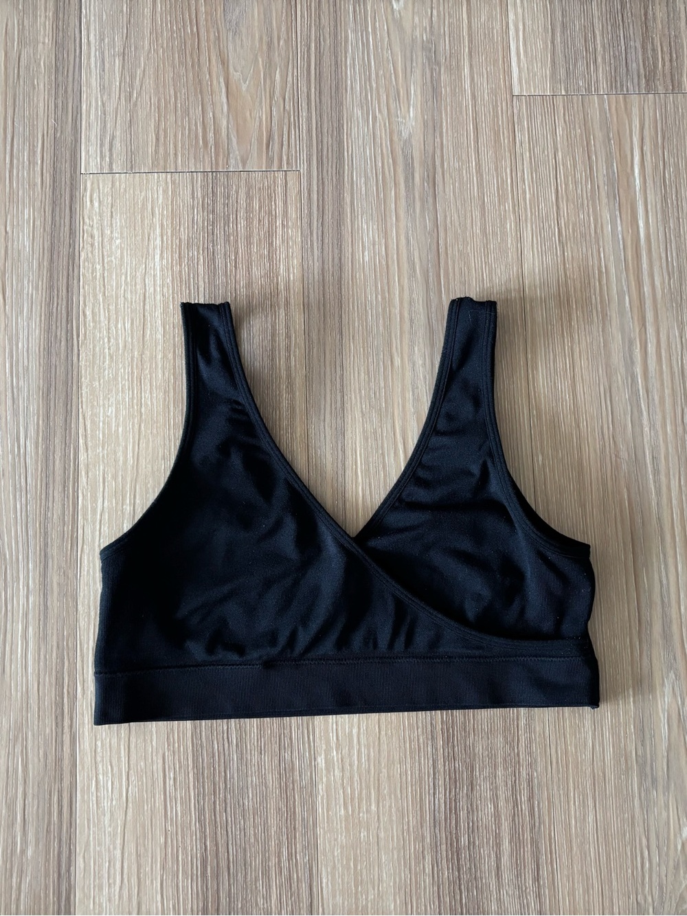 Auden Unlined Crossover Bralette Black Wide Strap Seamless Womens Medium